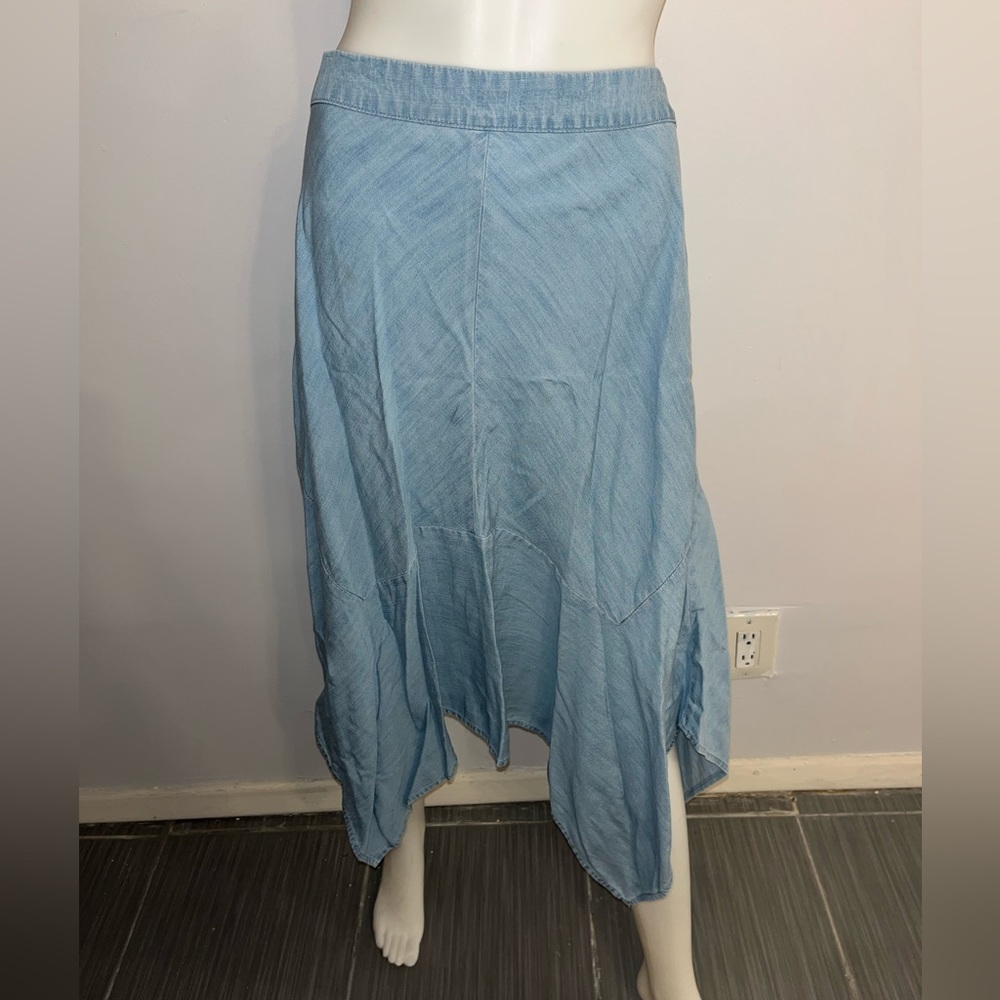 GAP women’s asymmetrical blue skirt size 12
